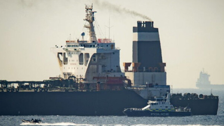 İran: ABD bazı şartlarımızı kabul etti... Hürmüz Boğazında süpertanker mayına çarptı