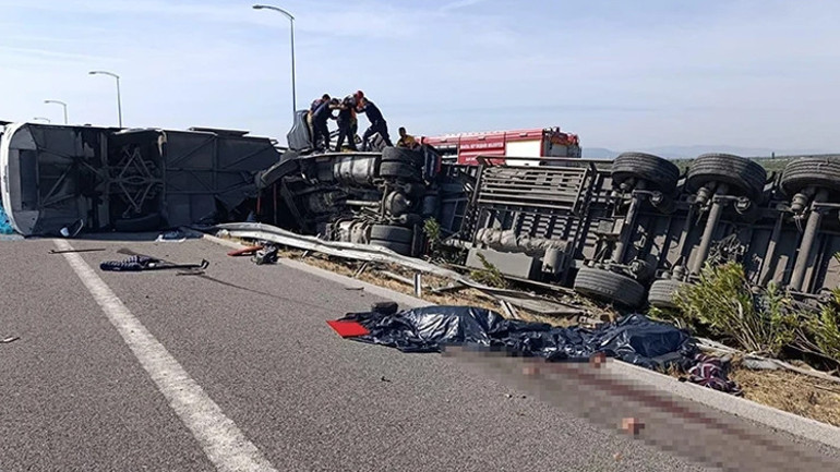 Manisadaki otobüs kazasında geri manevra hatası: 11 eve ateş düştü Şoförlerin ifadesi ortaya çıktı