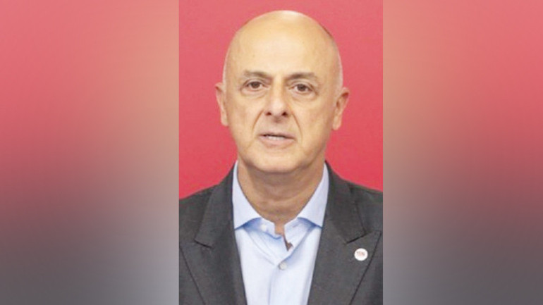 İki çuval inciri berbat eden adam: Ümit Özlale