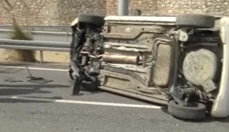 Batmanda mucize kurtuluş: Takla atan otomobilden burnu bile kanamadan çıktı