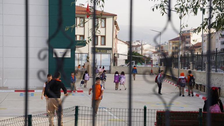 Tokatta kusma ve bulantı salgını: Bir günlük aranın ardından okullar yeniden açıldı