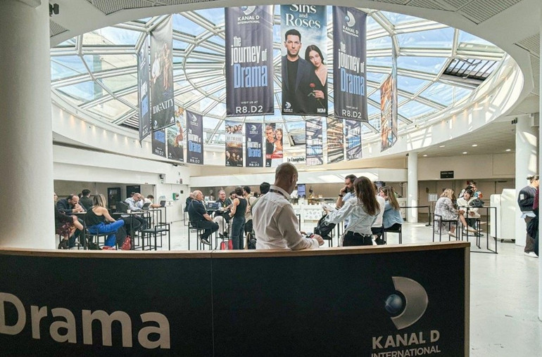 Cannesda Kanal D ışıltısı... Türk dizileri Türkiyenin yumuşak gücü