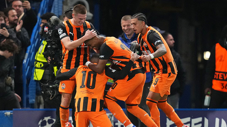 Shakhtar Donetsk 3-1 AEK (UEFA Şampiyonlar Ligi) Arda Turan...