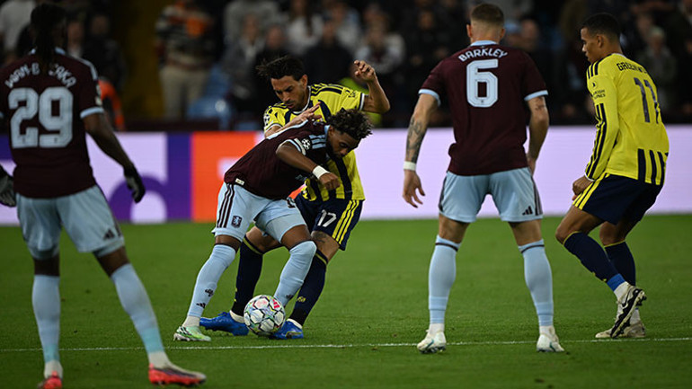 Fenerbahçenin 6-0lık Aston Villa hezimetini yazdılar: Asla, Şampiyonlar Ligi seviyesi değil