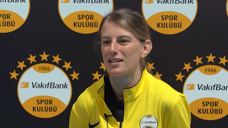 VakıfBank yıldızları Bošković, Jegdić ve Cazaute, Spor Arenaya konuştu: 4 kupa daha kazanabiliriz - Zehranın nasıl oynadığını gördünüz - En çok zorlayan Vargas