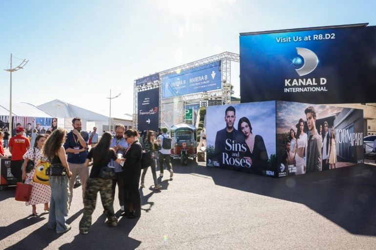 Kanal D MIPCOM 2026nın yıldızı oldu
