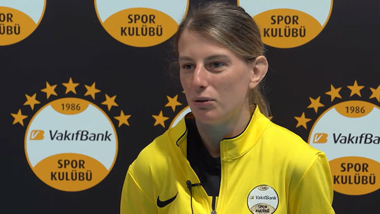 VakıfBank yıldızları Bošković, Jegdić ve Cazaute, Spor Arenaya konuştu: 4 kupa daha kazanabiliriz - Zehranın nasıl oynadığını gördünüz - En çok zorlayan Vargas