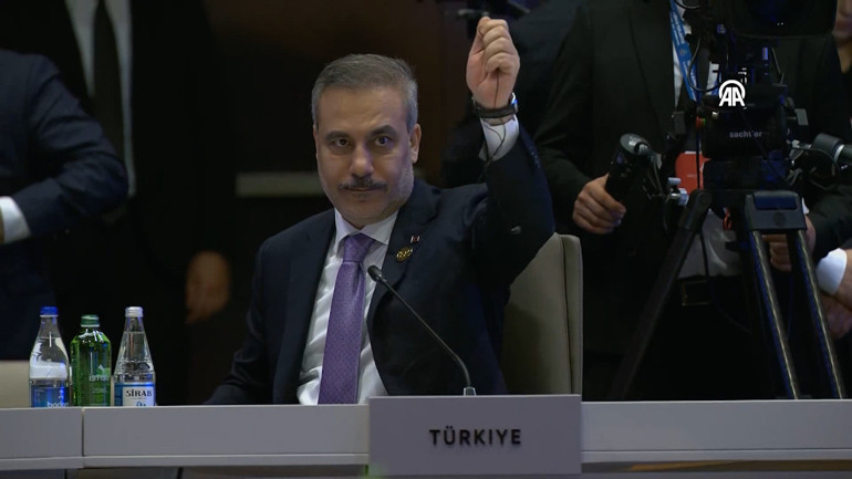 Dışişleri Bakanı Hakan Fidandan İsrail Cumhurbaşkanı Herzoga tarihi tepki