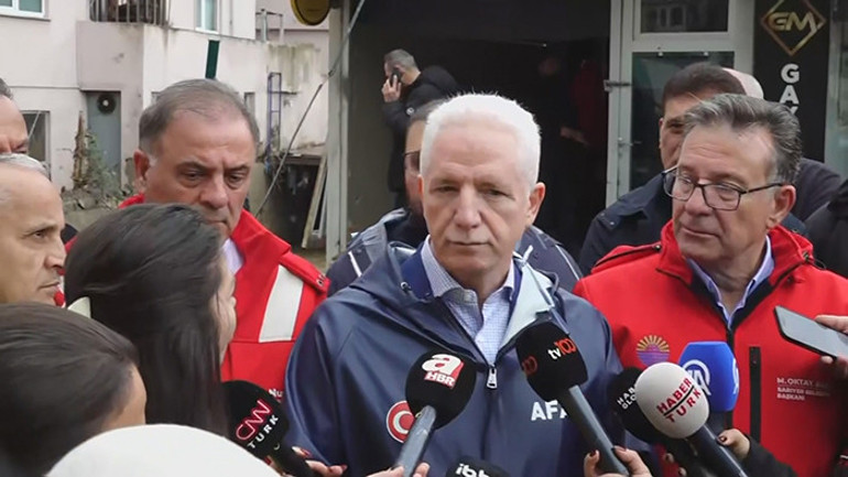 Tehlike geçmedi: Sağanak yağış geri geliyor Sel felaketinin ardından uyarılar peş peşe geldi | Meteoroloji saat verdi: İstanbul dahil 45 ilde alarm