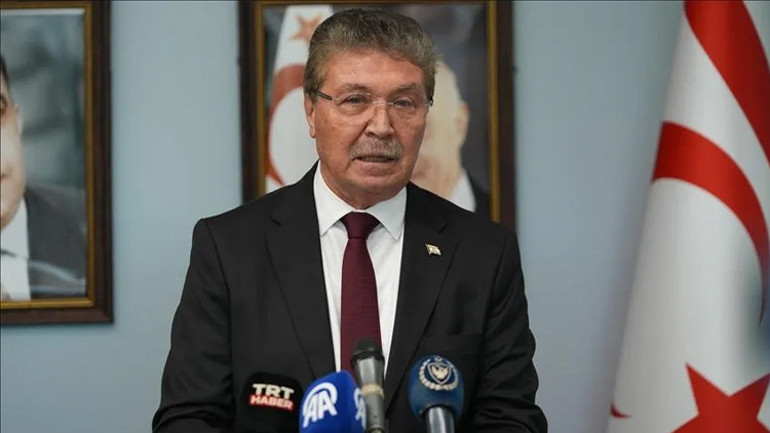 Türkiye ile Yunanistan Doğu Akdenizde karşı karşıya: Yunan basını, Atinanın sıradaki adımını yazdı