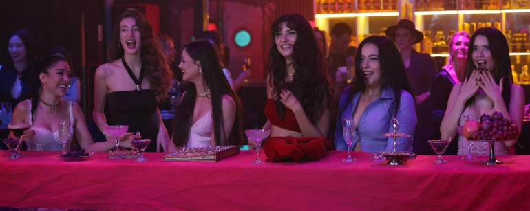 Sultana filminin senaristi Erdi Işık uluslararası ödül aldı