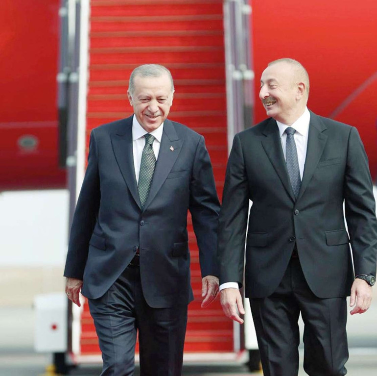 Hiç de sıradan bir mesaj değil bu