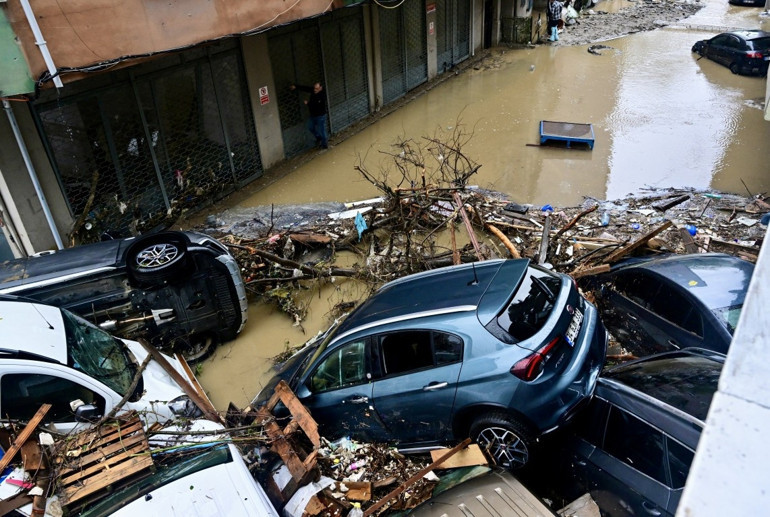 İstanbulda sel faciasında can kaybı 6ya yükseldi