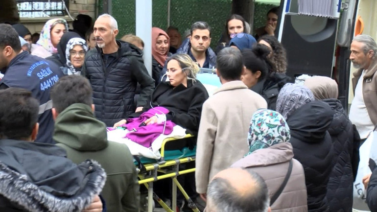 Cenazesi 11 gün bekletildi: 5 yaşındaki Gülceye gözyaşları içinde veda Acılı anne ambulansla getirildi