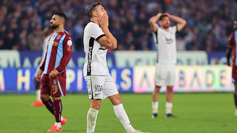 Trabzonspor-Beşiktaş maçını Nihat Kahveci yorumladı: Kariyerinin en iyi sezonunu geçiriyor