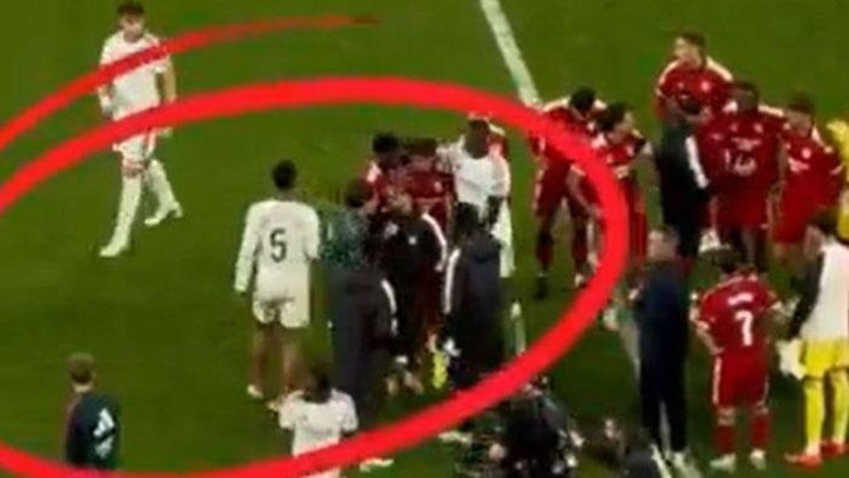 Arda Gülerin Sevilla maçındaki pozisyonu Flicke soruldu Kendime saklayacağım