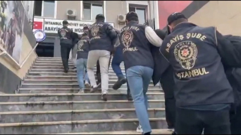 Ekspere gerek yok dediler, pert aracı sağlam diye sattılar: 16 gözaltı