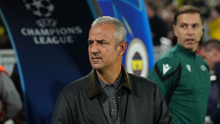 Kadıköy’de hep bir ağızdan ‘İsmail Kartal istifa’ sesleri
