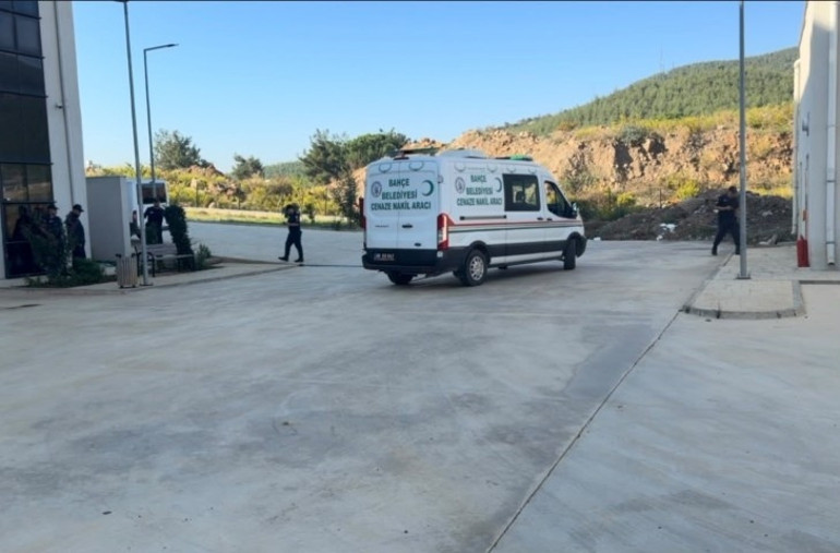 20 günlük evlilik kanlı bitti: Eşini vurup ardından yaşamına son verdi