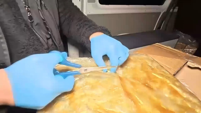 Yemek kuryesi süsü verdiler, uyuşturucuyu bulaşık makinesine gizlediler: İstanbulda operasyon