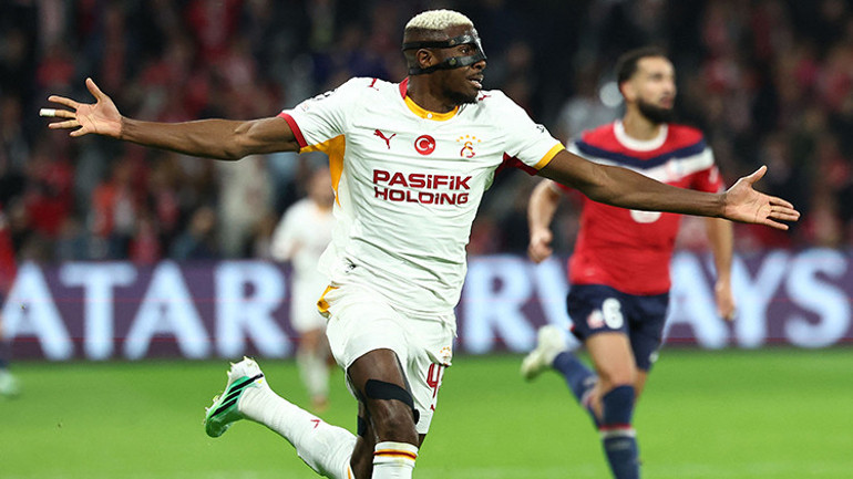 Galatasarayın Lille galibiyeti Fransız basınında: Osimhen savunmanın başına bela oldu Lille, Galatasaray karşısında dağıldı