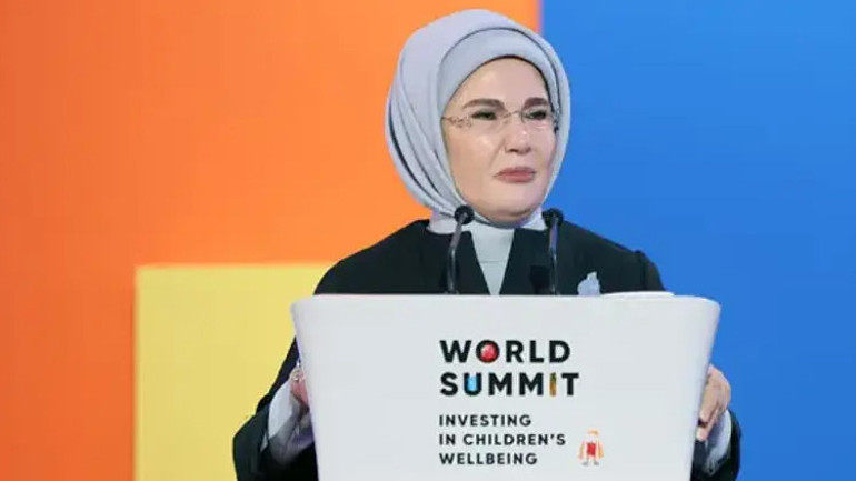 Emine Erdoğan ve Esra Albayrak’tan Özbekistan’da önemli temaslar… ‘Savaş bölgesindeki çocukların sesiyiz