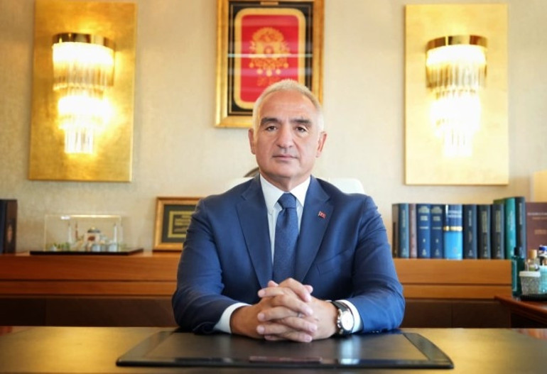 Bakan Ersoy duyurdu: Cumhuriyet’in 103’üncü yılında Türk dünyası Ankara’da