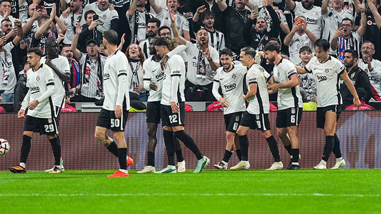 Beşiktaş-Crystal Palace maçının kahramanı Olaitan, ilke imza attı Muhteşem gol