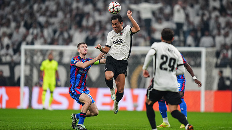 Güntekin Onay, Beşiktaşın Crystal Palace beraberliğini değerlendirdi: Beraberlik harika sonuç 3 isim takımın zayıf halkalarıydı