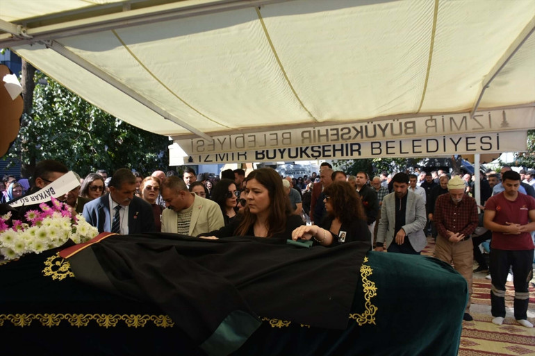 Nişanlısı tarafından öldürülen Avukat Özge Penbegüle acı veda