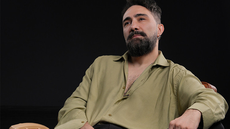 Modelden sürpriz çıkış: Zaten Ağzım Bozuk