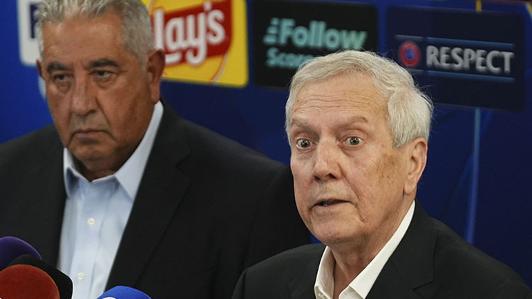 Aziz Yıldırım, Fenerbahçenin Bayramı için Samandıraya iniyor Özel görüşme