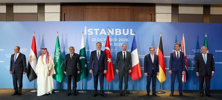 Diplomasinin kalbi Türkiyede attı Dünya basını İstanbula kilitlendi... Benzersiz