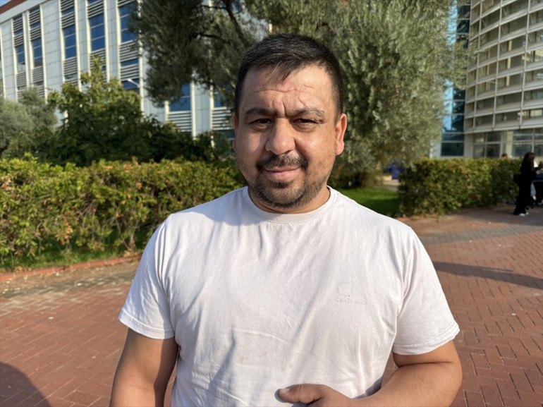  Üzerinde unutup geldi, görevliler yardım etti