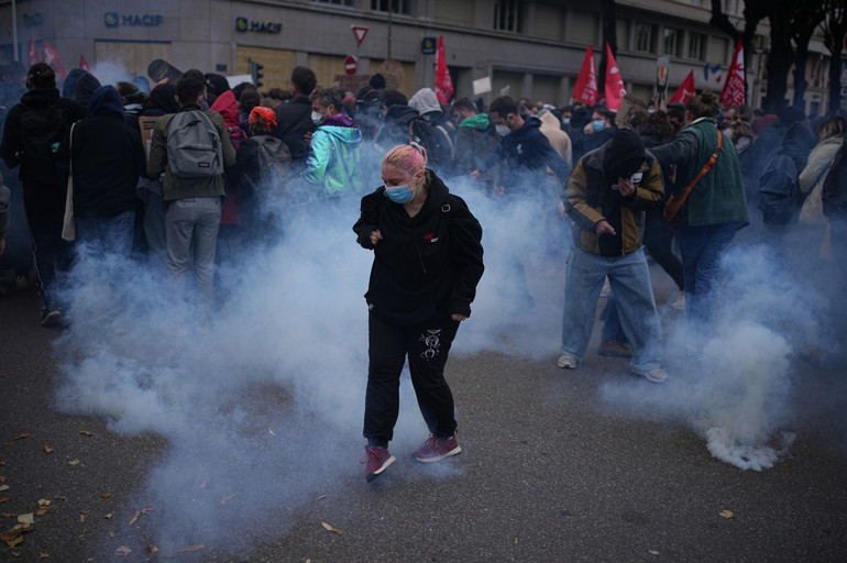 Avrupanın felaketi Uzman isim Macronun çıkmazını değerlendirdi: Fransada erken seçim kapıda