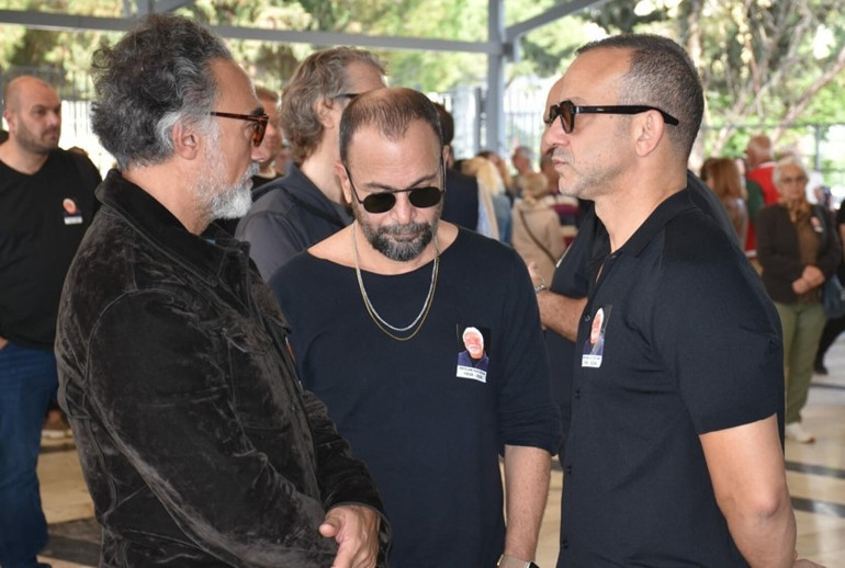 Oyuncu Engin Altan Düzyatanın babası son yolculuğuna uğurladı