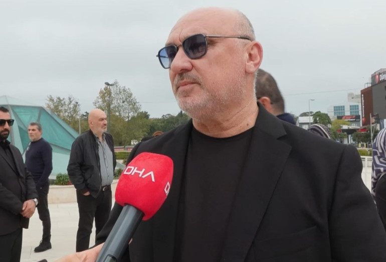 Şarkıcı Nev son yolculuğuna uğurlandı