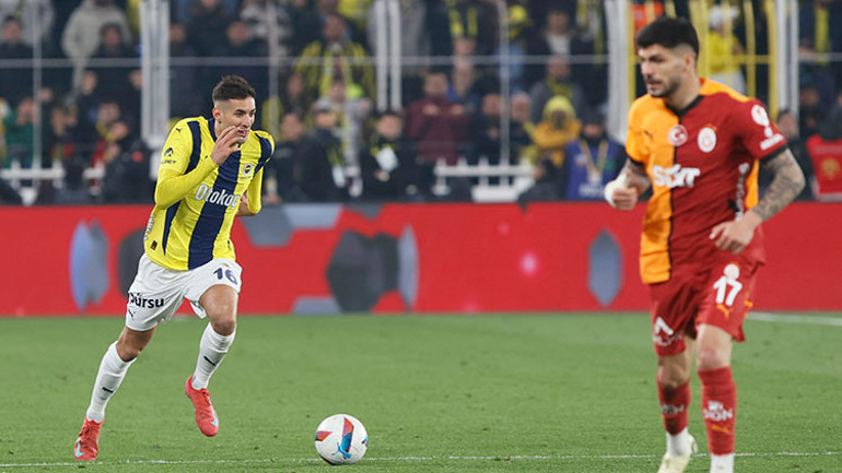 Derbilerin en güzeli: Galatasaray-Fenerbahçe İşte muhtemel 11ler...