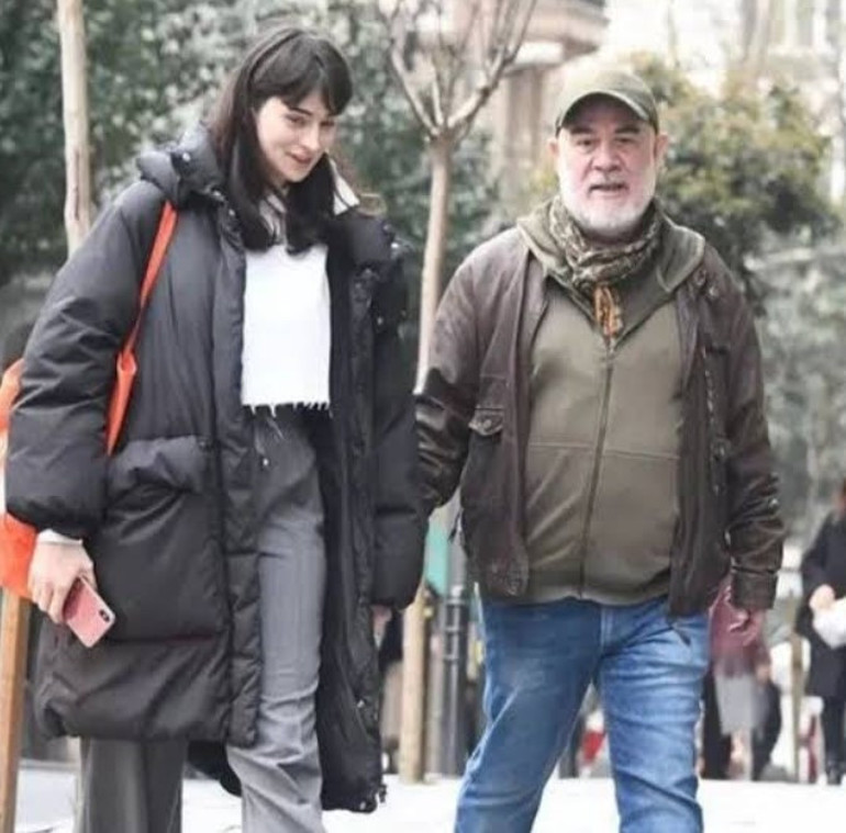 Sessiz sedasız evlendiler