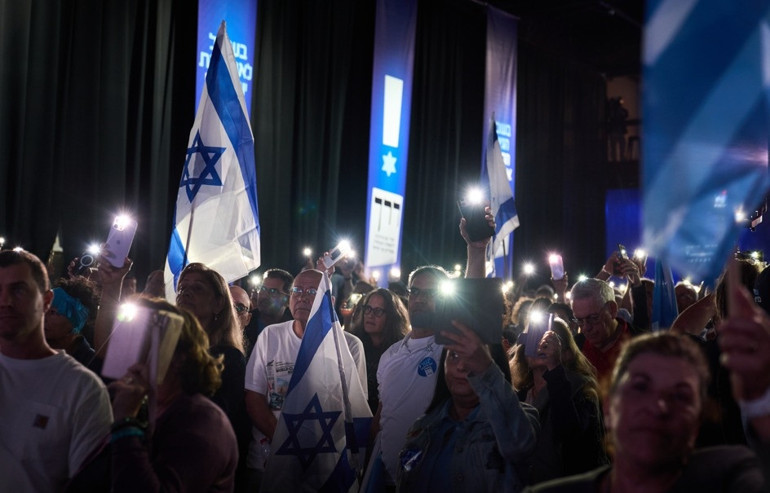Netanyahu için kader günü Oy verme işlemi başladı: Tüm gözler İsrailde