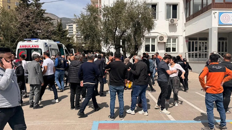 Okul katliamında müfettiş raporu ortaya çıktı: Öğrencileri bırakıp binayı terk eden 4 eğitimciye soruşturma