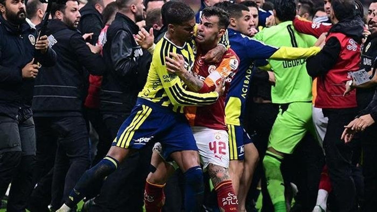 Galatasaray-Fenerbahçe maçı sonrası kavganın faturası ağır olacak 10 maç riski