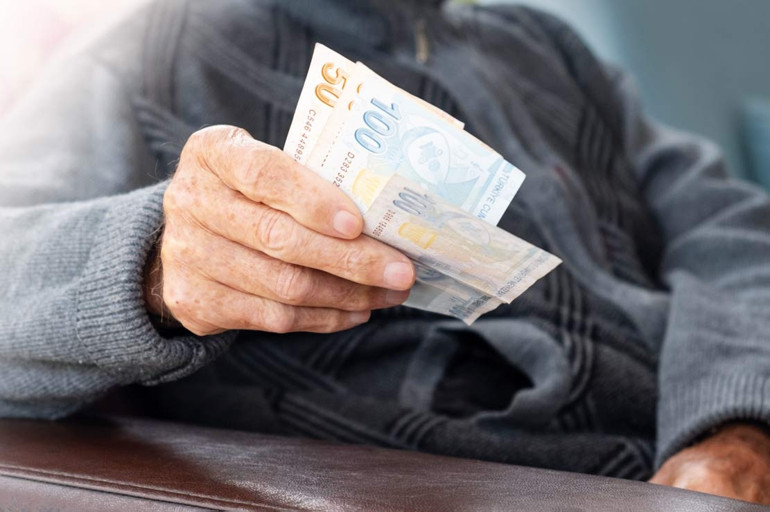 Emekli maaşı için masadaki seçenekler... Düzenleme yolda