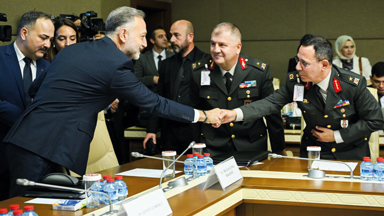Mekke Anlaşması komisyondan geçti
