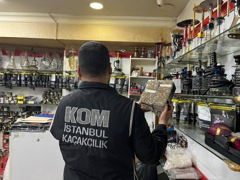 Kaçak tütün ticareti | Haksız kazanç ve vergi kaybı mercekte: 12 kişi hakkında yakalama talimatı