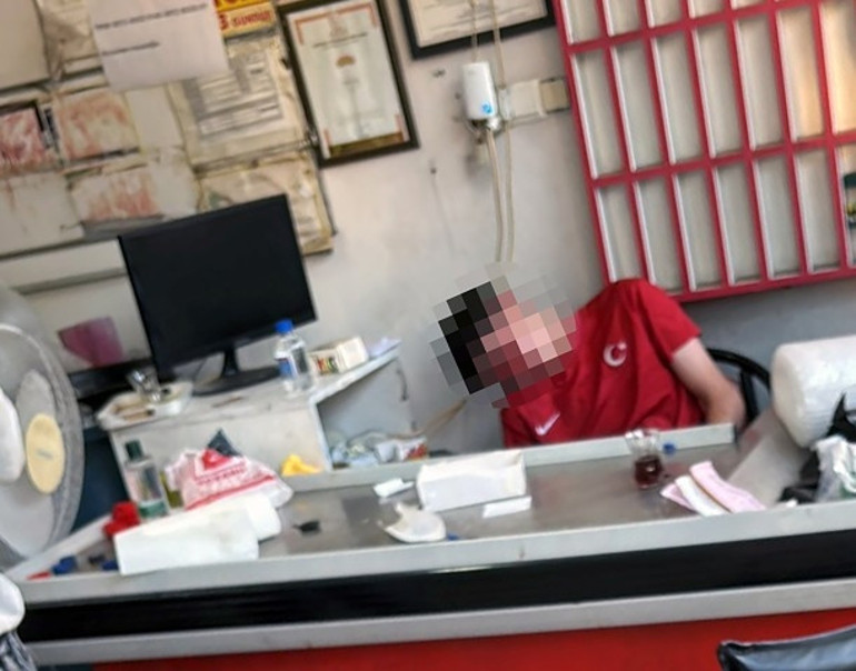 Acılı babaya yoğun bakım kapısında ölüm tehdidi Size kim selam verirse vuracağız