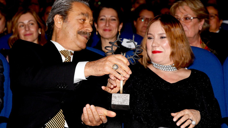 Jülide Kural iddialara tek tek cevap verdi Asıl mesele bir miras tartışması değildir Ah Kadir, sen gideli dünya fena...