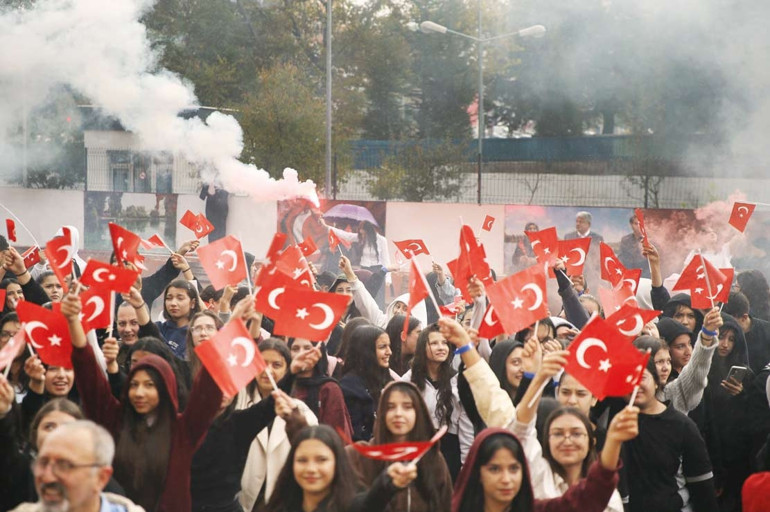 Türk dünyasının Cumhuriyet buluşması