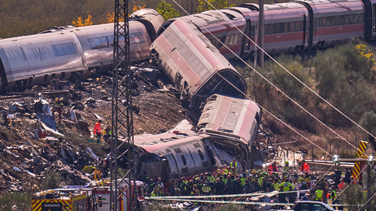 İspanyayı sarsan tren kazası nasıl gerçekleşti Korkunç hata ortaya çıktı