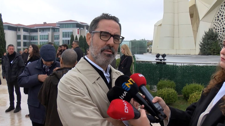 Oğlunu kaybettikten 1 hafta sonra yaşamını yitirmişti: Cem Akaş, son yolculuğuna uğurlandı